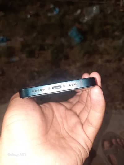 Apple iPhone 14