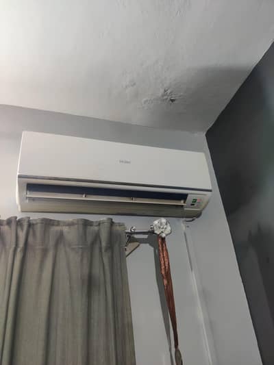 HAIER 1 TON SPLIT AC , CHILLED COOLING (NON INVERTER)