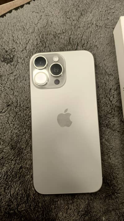 Apple iPhone 15 Pro Max