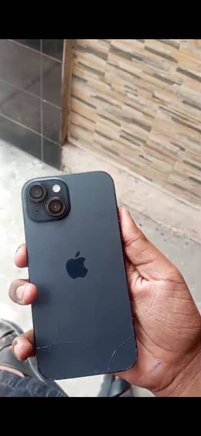 iPhone 15