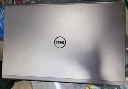 Dell precision M6800 core i7 4th gen 8/256 4. gb GPU Gaming laptop