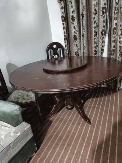 Dining Table with 6 chairs