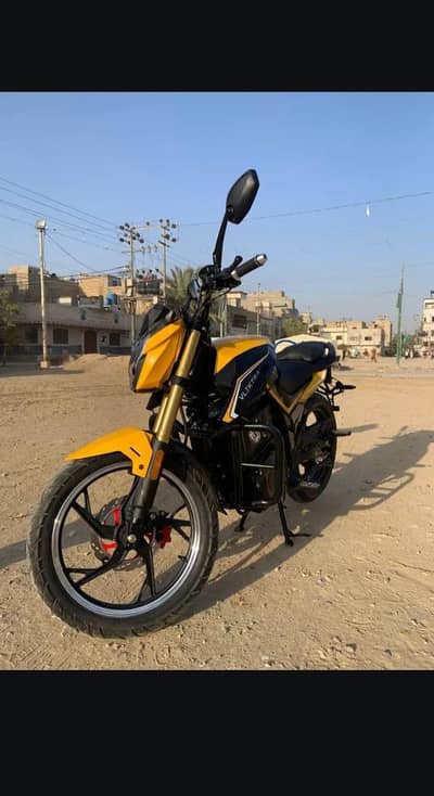 velaktra bolt new condition