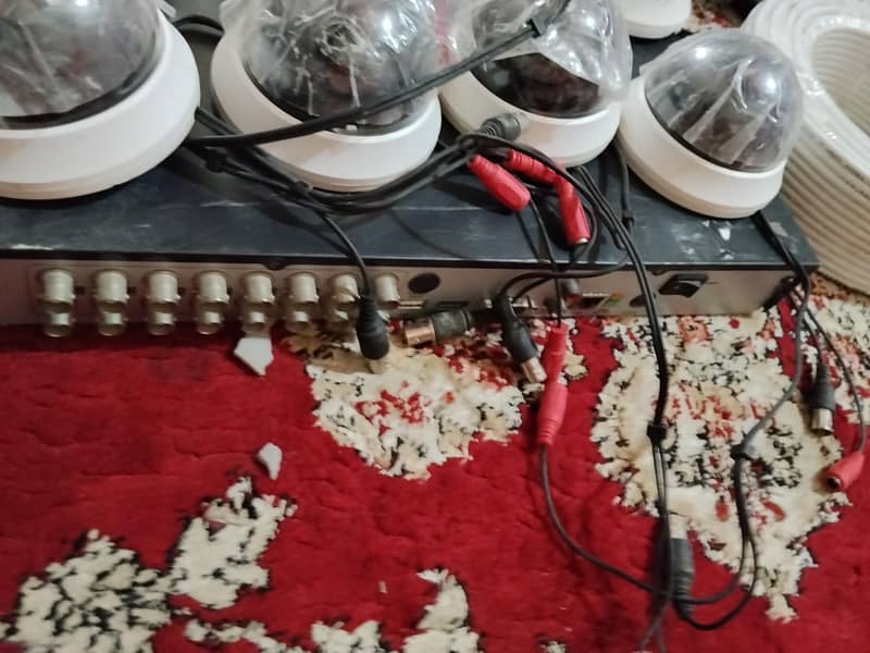 HIKVISION 8