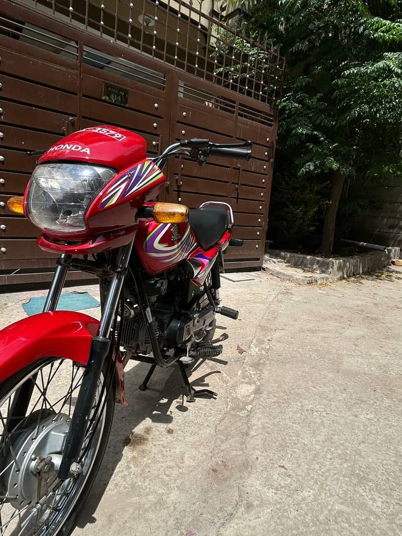 prider 2018 model 9