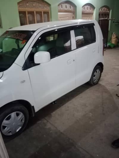 Suzuki Wagon R 2015