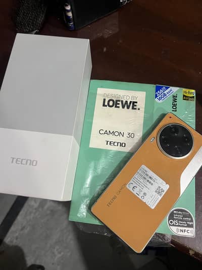 Tecno CAMON 30