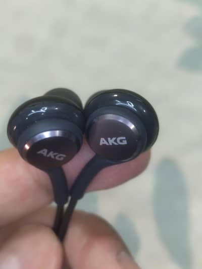 Akg earphones 3.5mm original