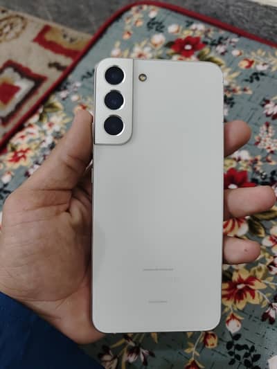 Samsung Mobile S22 Plus