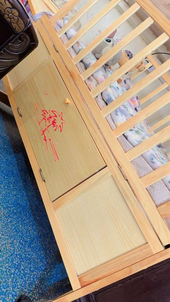 Baby Cot 2