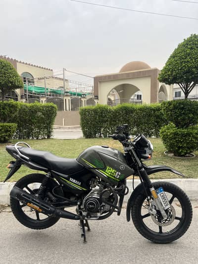 Yamaha YBR 125G (2024) - Islamabad Registered - Low Mileage