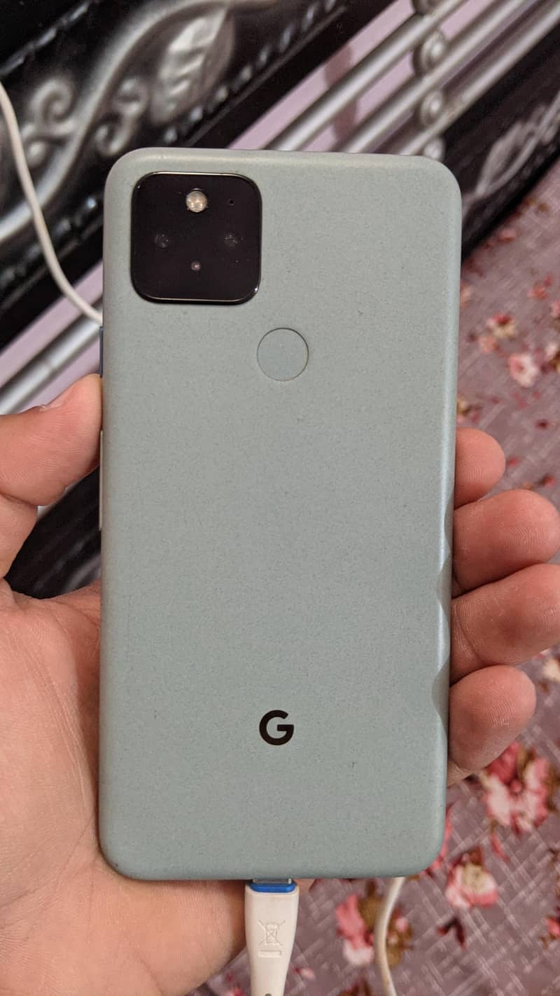 Google Pixel 5 2