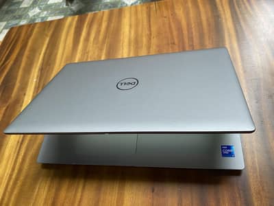 Dell 5520 Core i5 - 8th Generation 628GB SSD 8GB Ram -6GB Graphic card