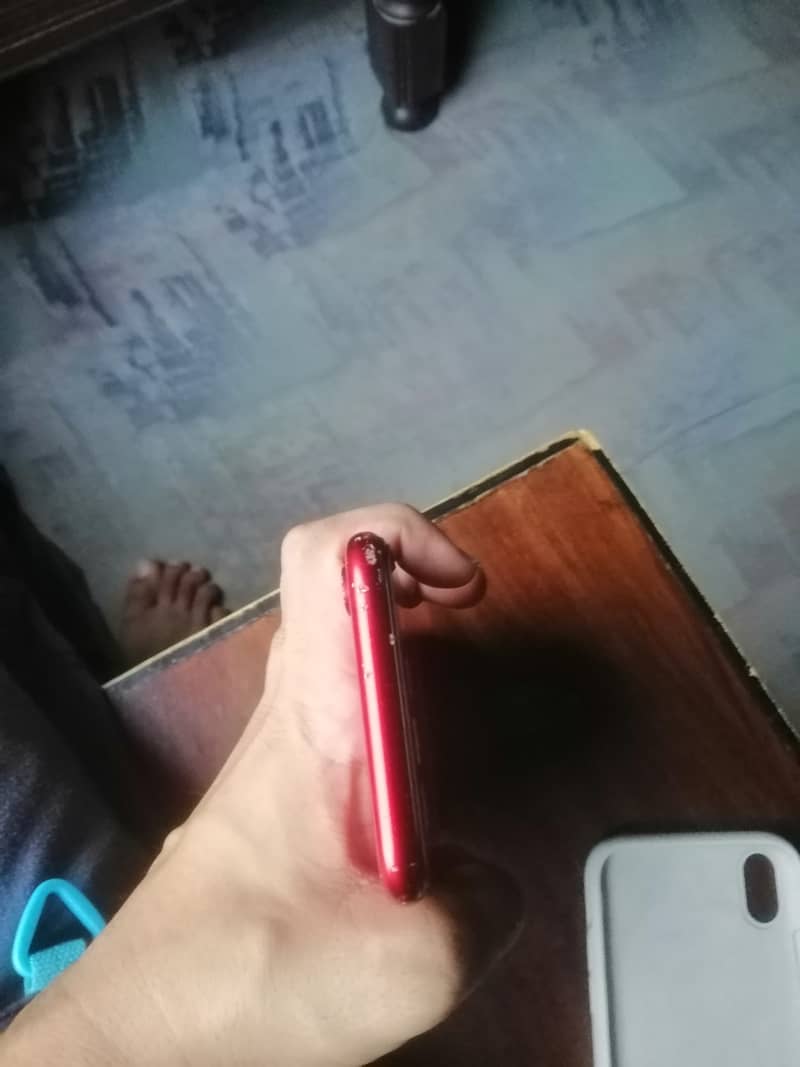 Apple iPhone XR 5