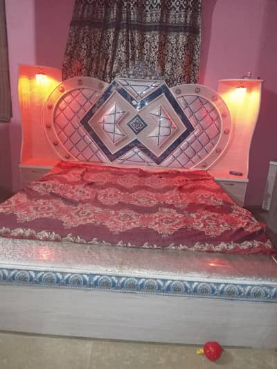 urgent sale Bedroom complete set