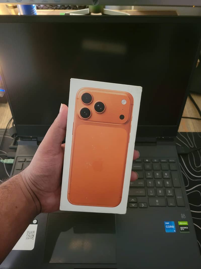 Apple iPhone 17 Pro Max 0
