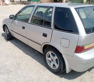 Suzuki Cultus 2002