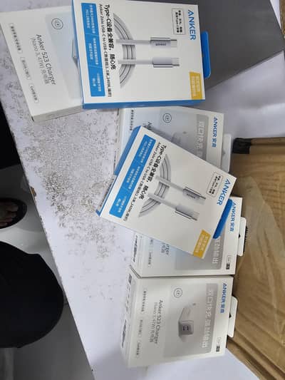 Original Anker 20w,30w,45w,47w and 100w adapter and cables. BOXPACK