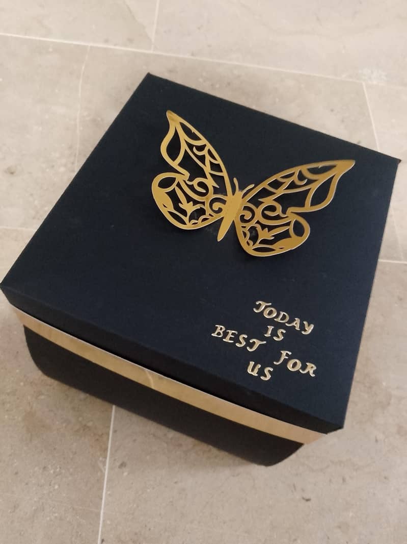explosion chocolate box gift 1