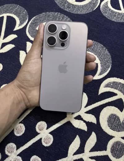 Apple iPhone 15 Pro