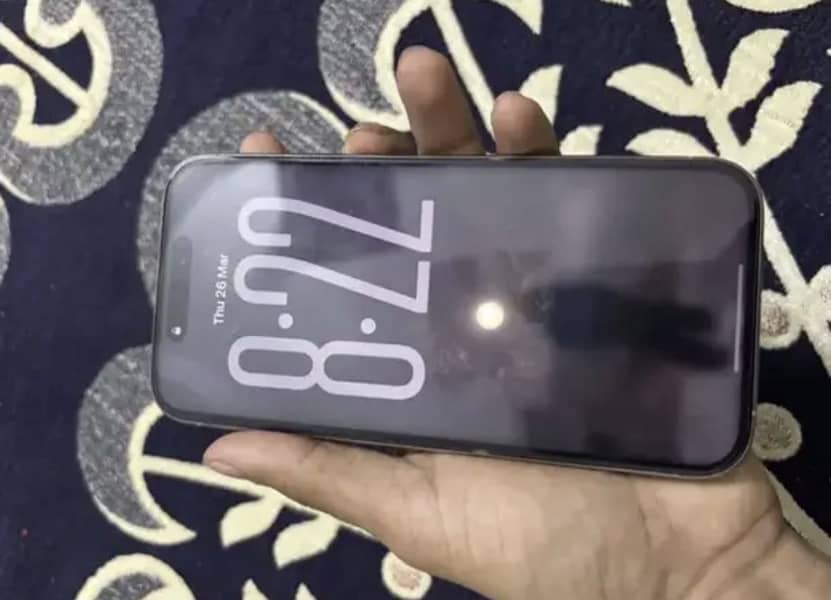 Apple iPhone 15 Pro 1