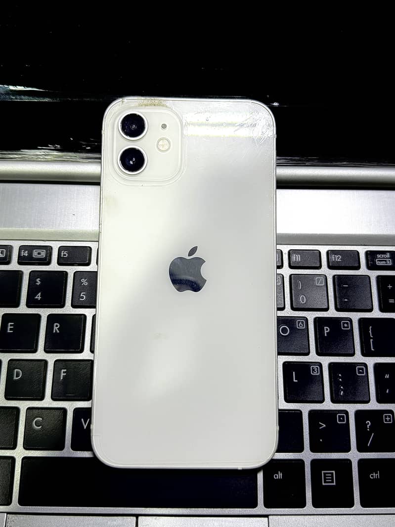 Iphone 12 4
