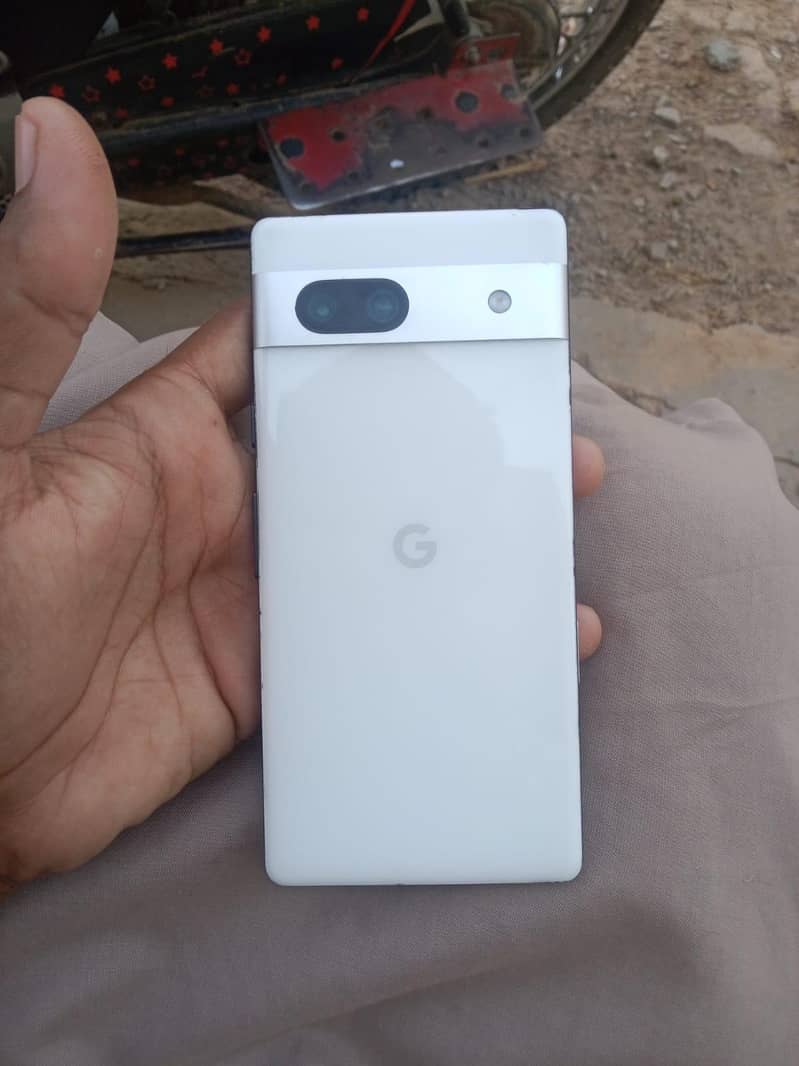 Google Pixel 7a 2