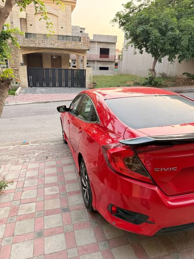 Honda Civic Oriel 2017