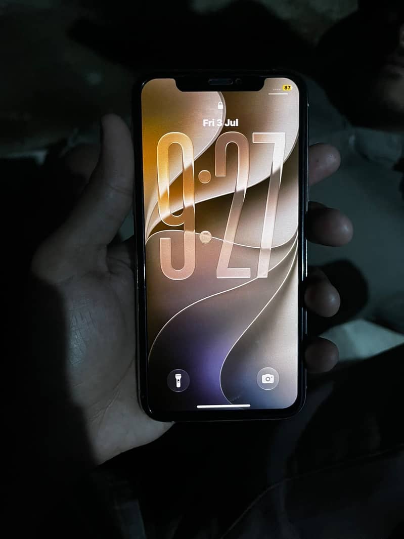 Apple iPhone 11 Pro 0