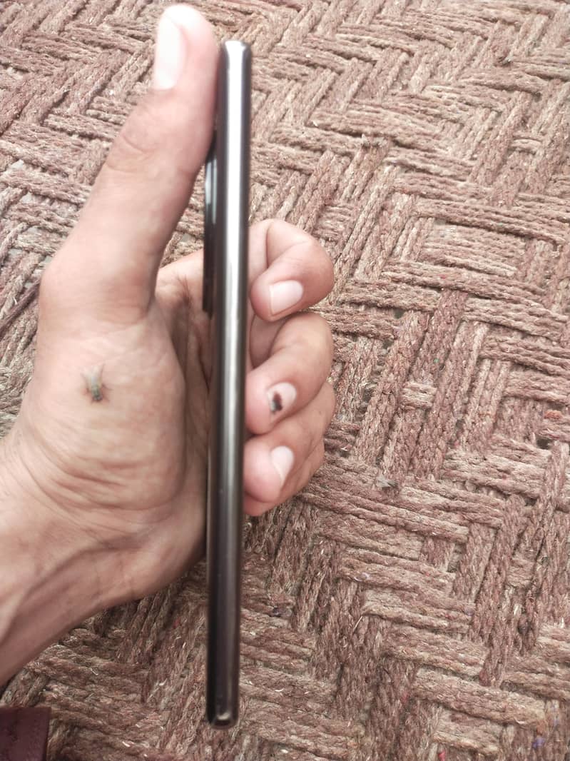 Infinix Zero 40 4
