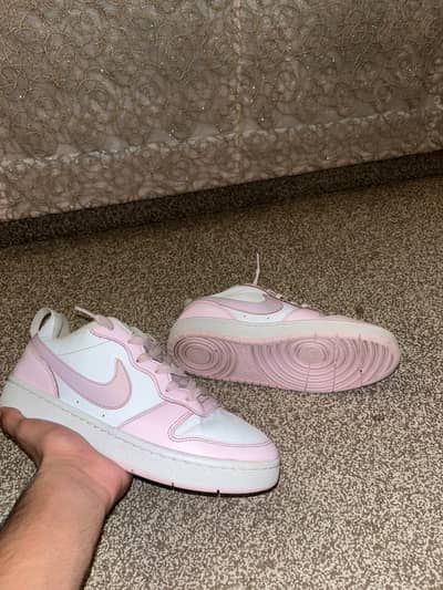 Nike Court Borough Low Pink White Original – UK 6 / EU 40