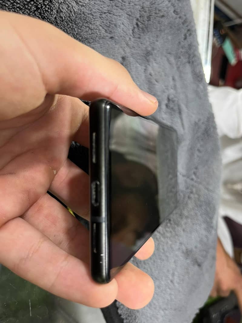 Google Pixel 6 4