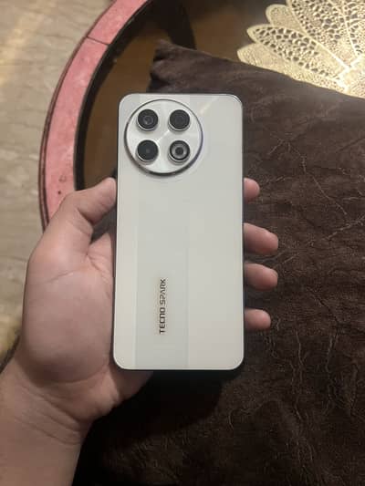 Tecno SPARK 30 Pro