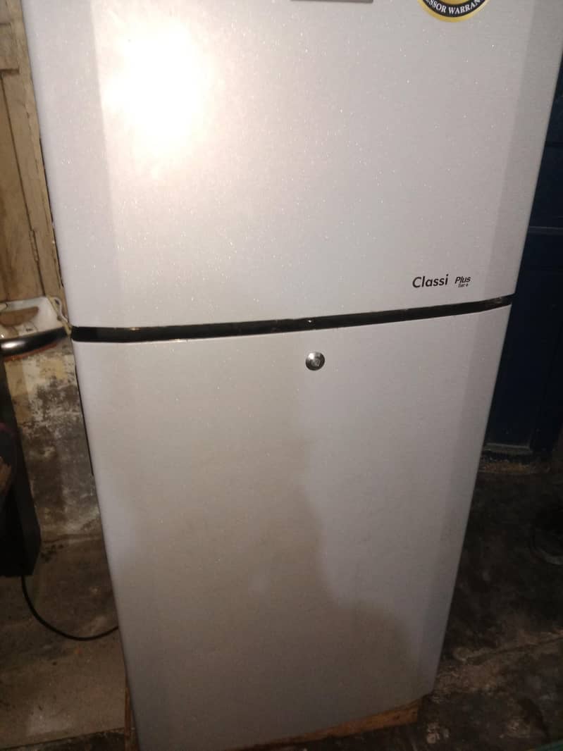refrigerator 0