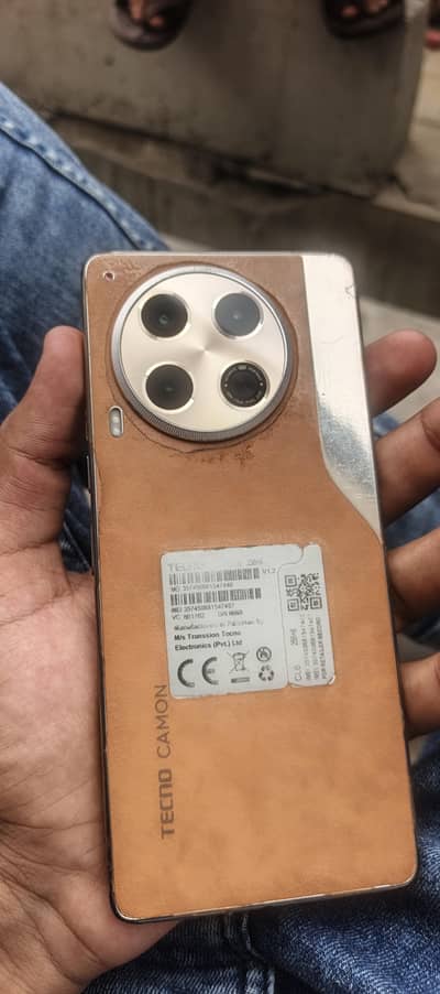 Tecno CAMON 30
