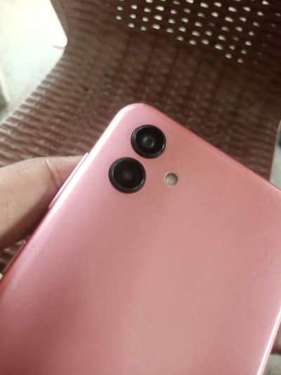 Samsung Mobile A04