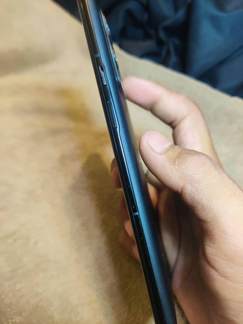 One Plus 9 Pro 4
