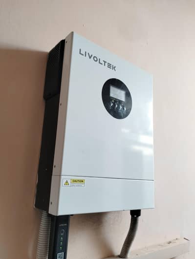 Livoltek hybrid inverter only 1 month use new condition ha koi masla n