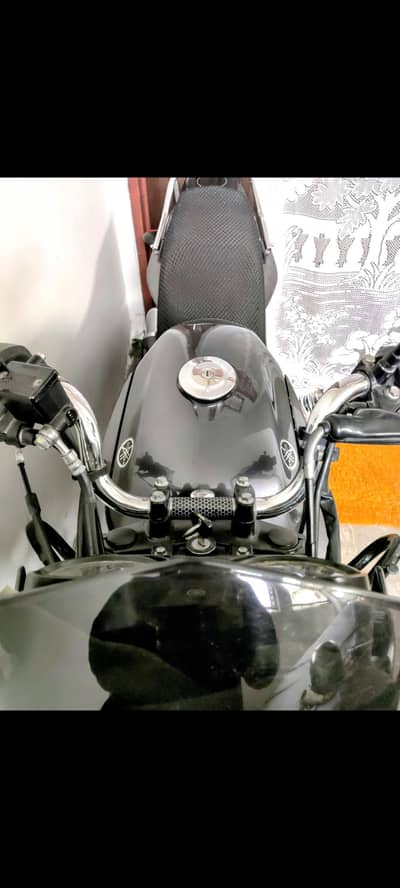 YAMAHA YBR 125