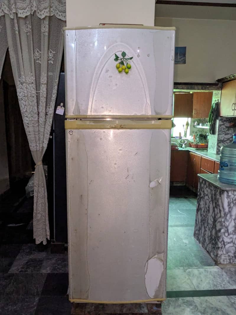 Dawlance Refrigerator including stabilizer 2