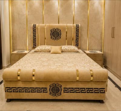 King Size Bed with Side Tables and Dressing table (with Mirror) 10/10
