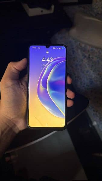 vivo v21e 8 GB RAM 128 GB memory 0326/6773/255