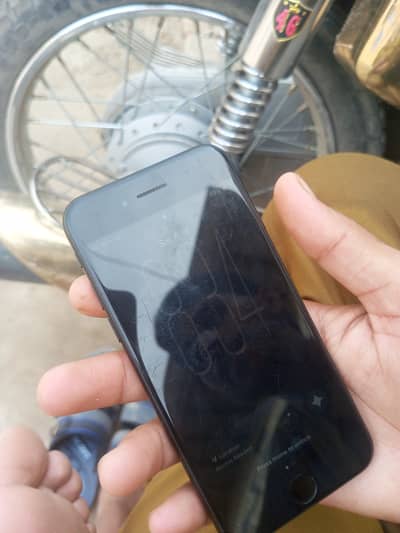 Apple iPhone SE 2020