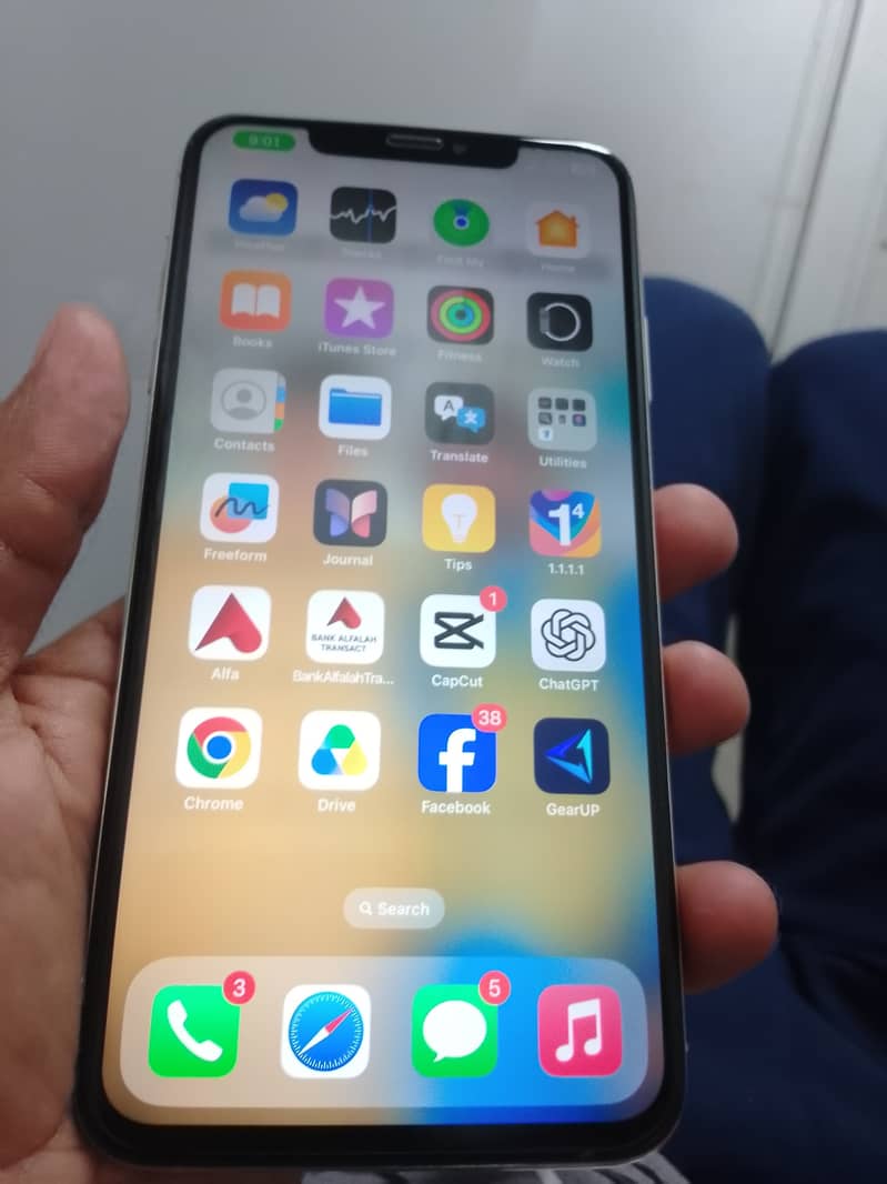 Iphone xs max 4