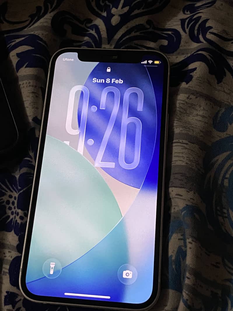 Apple iPhone 12 mini 1