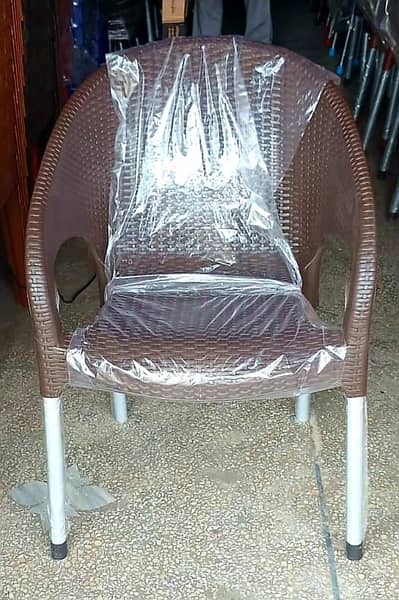 plastic chiar and table wholesale price