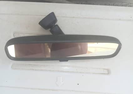 Mirror inside toyota corolla 2D grande yaris