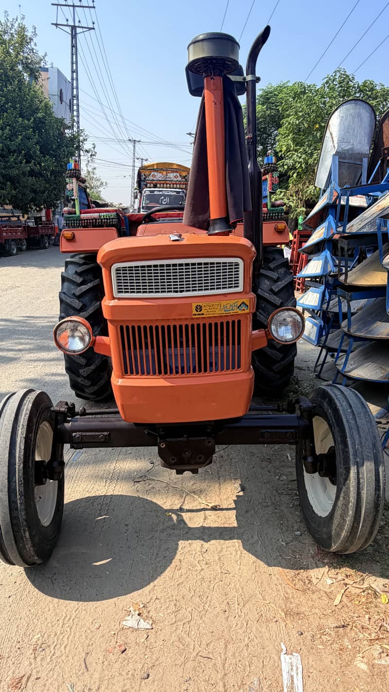 Tractor 0