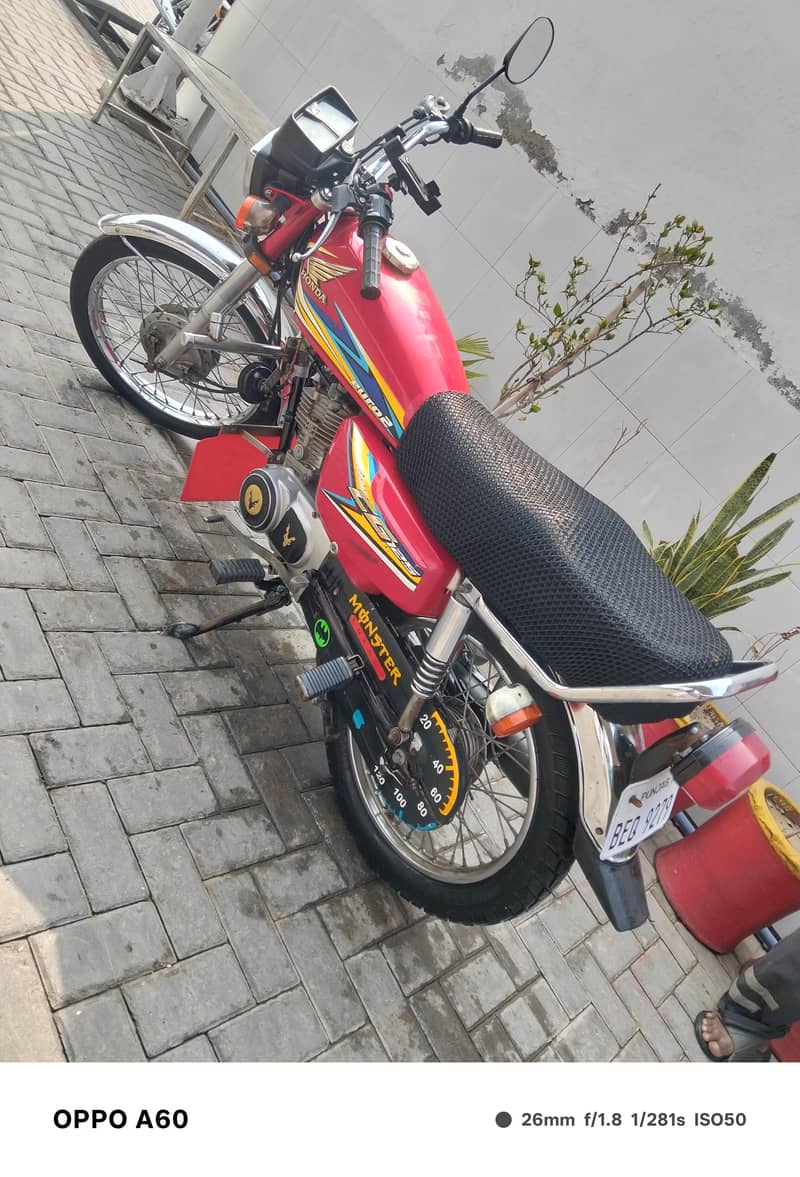 Honda cg 125 in best condition buy and drive 2