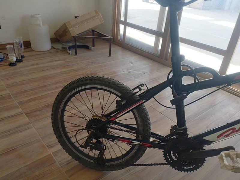 BICYCLE 4